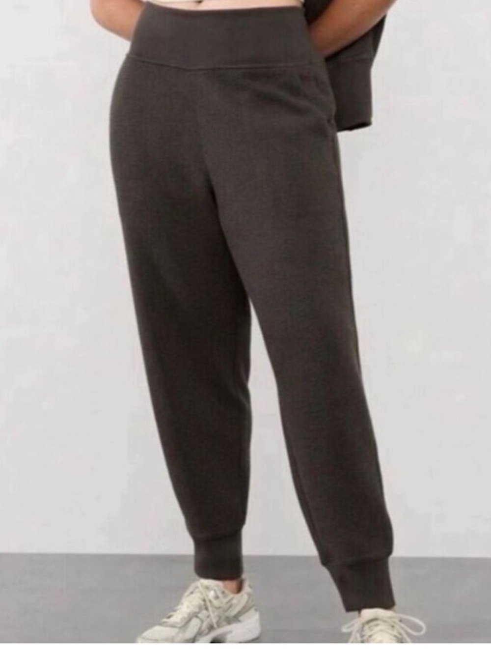 ATHLETA Women Coaster Luxe Waffle High Rise Jogger Truffle Black Pockets XL